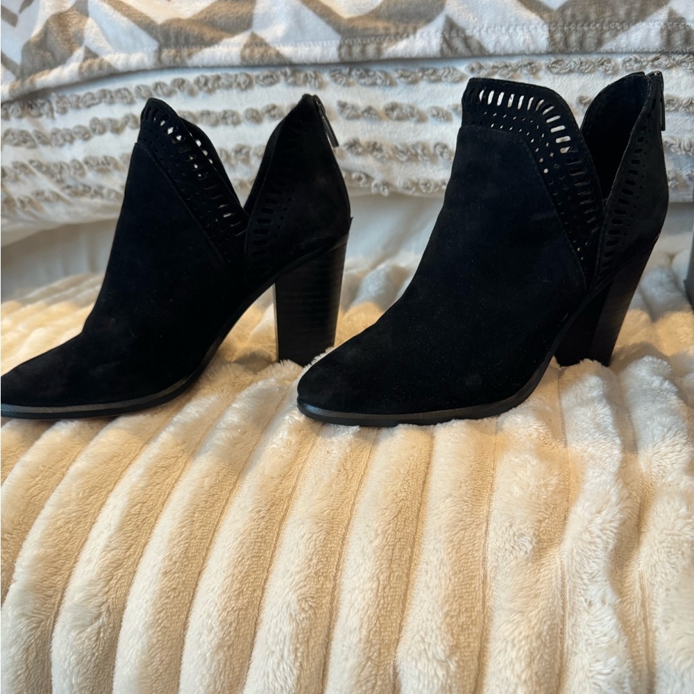Vince Camuto Fileana Black Suede Bootie